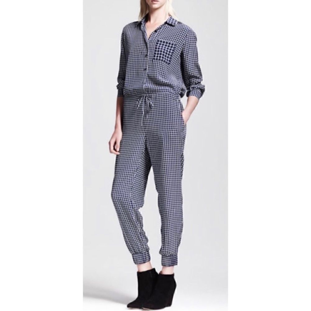 THEORY DARANDA SILK
JUMPSUIT Navy/White size 6 NWOT